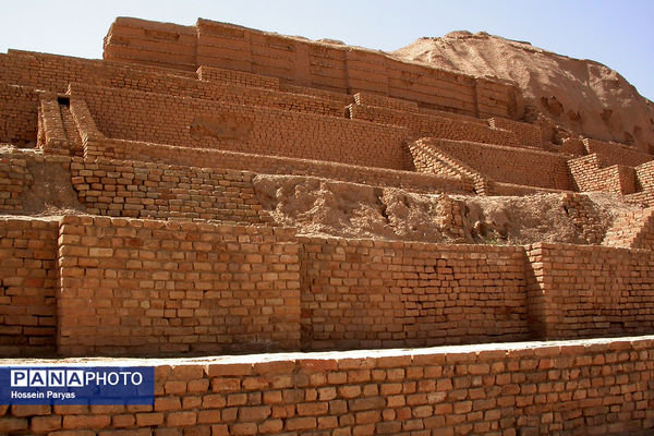 زیگورات چغازنبیل