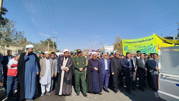 برگزاری راهپیمایی ۱۳ آبان با حضور پرشور مردم در شهرستان خواف 