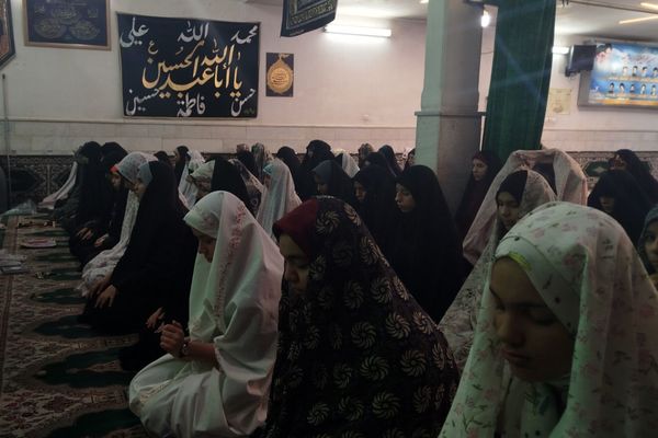 سه روز خلوت نوجوانانه با خدا در مسجد امام رضا (ع)