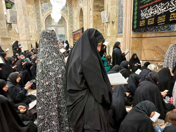 مراسم احیا شب بیست و یکم ماه رمضان در مسجد اعظم قم