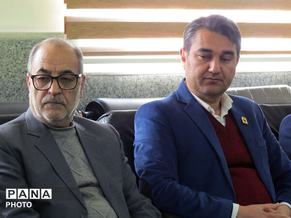 دیدار فعالین امورتربیتی با نماینده ولی فقیه در بجنورد
