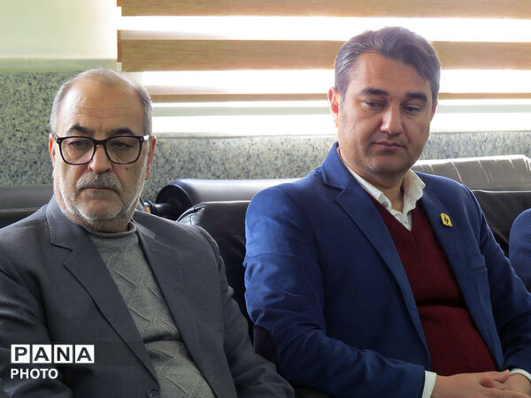 دیدار فعالین امورتربیتی با نماینده ولی فقیه در بجنورد