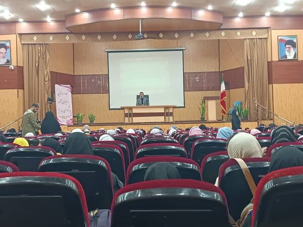 از کلاس خبرنگاری تا شکوفایی استعدادها