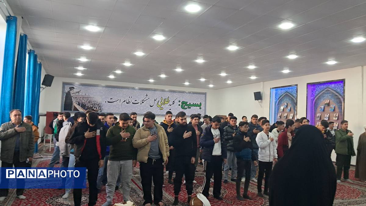 اعزام دانش‌آموزان پسر آشخانه به راهیان نور 