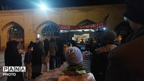 گذری بر موکب مسجد جامع در دومین شب قدر 