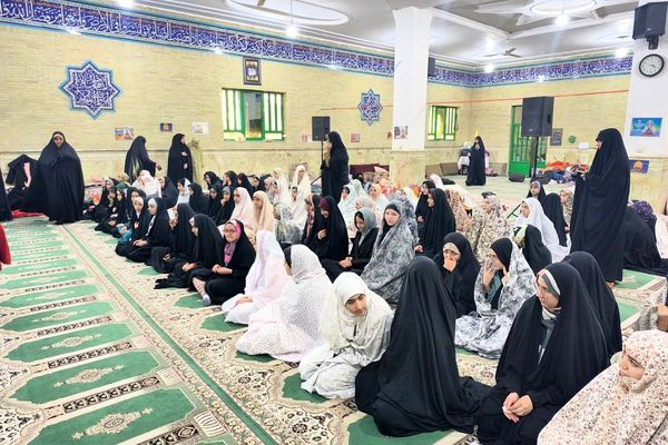 بازدید مسئولان از روند برگزاری اعتکاف دانش‌آموزی؛ تأکید بر تقویت برنامه‌های تربیتی