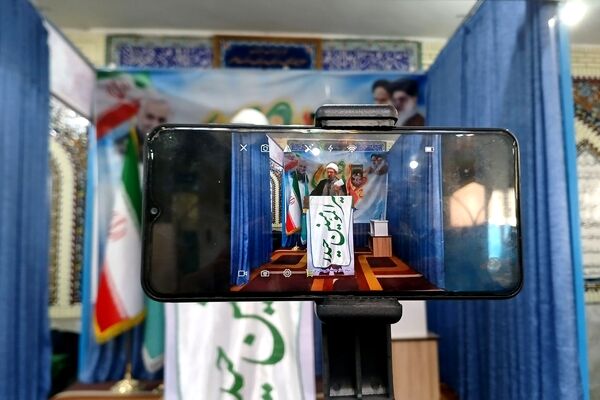 نماز جمعه؛ صحنه نمایش وحدت و ایمان مردم بن