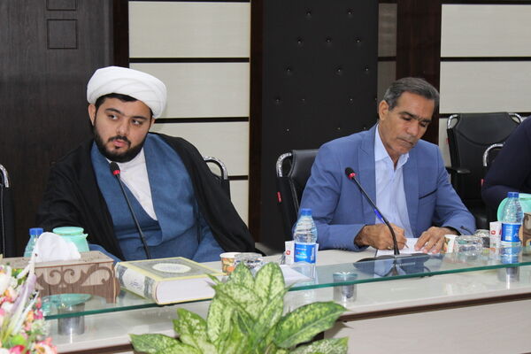 نشست استانی کارشناسان ارزیابی عملکرد و پاسخگویی به شکایات آموزش و پرورش استان بوشهر 