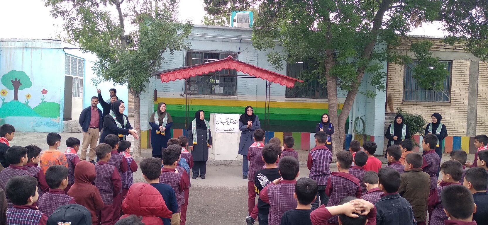 کارناوال شادی در دبستان دوره اول شهید فهمیده آشخانه