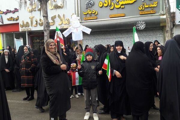 گلستانی از غرور در سملقان؛ موج حضور مردم در جشن انقلاب