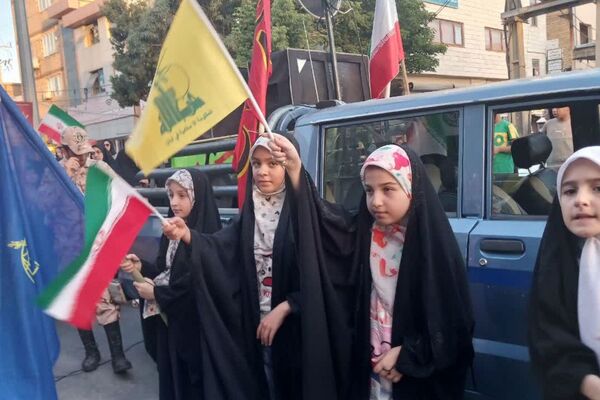جشن بزرگ پیروزی رزمندگان اسلام در نبرد علیه رژیم صهیونیستی و آمریکای جنایتکار در شهرستان قروه