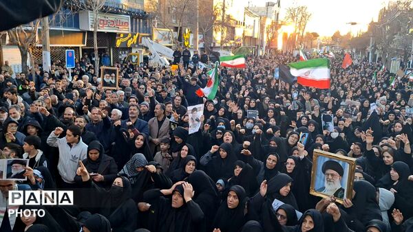 سوگ مردم شهید پرور ملایر در فقدان رهبر شهید امت
