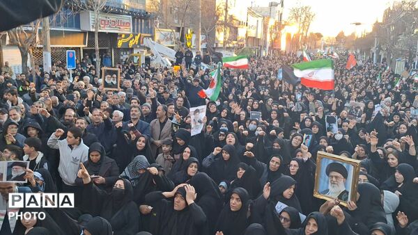 سوگ مردم شهید پرور ملایر در فقدان رهبر شهید امت