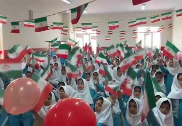 شور و نشاط کودکانه در مهر