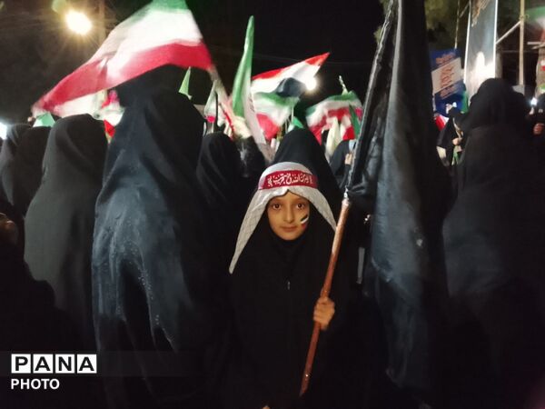 دهه نودی ها برای انتقام خون هم کلاسی‌هایشان به میدان آمدند