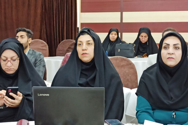 همایش بهداشت روان در اردوگاه میثاق شهرستان آباده 