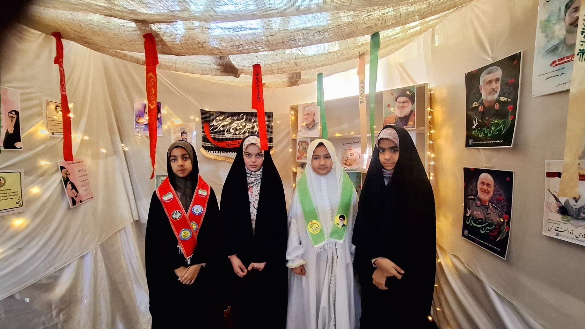 برگزاری اعتکاف با حضور دانش آموزان دبستان فاطمه الزهرا(س) باخرز