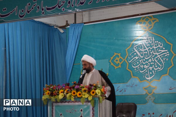 نماز جمعه؛ میعادگاه همیشگی مردم مؤمن و انقلابی فارسان