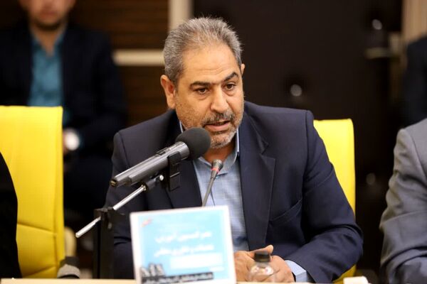 نشست مشترک کمیسیون آموزش، تحقیقات و فناوری مجلس با وزیر آموزش و پرورش 