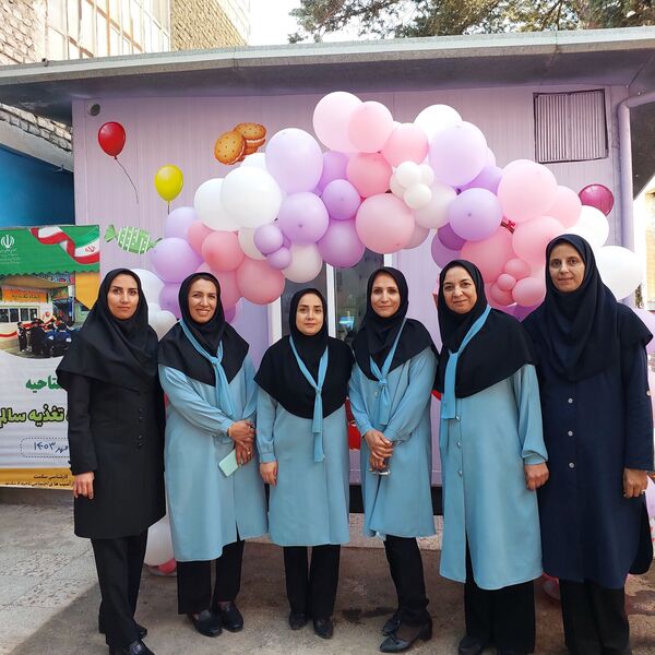 هفته پیوند اولیا و مربیان در دبستان دخترانه ساره