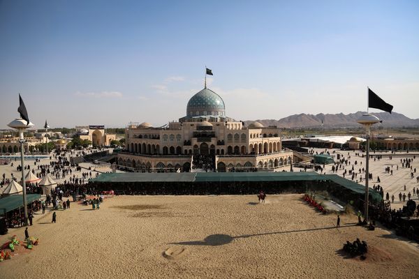 مراسم تعزیه‌خوانی در امامزاده شاه‌کرم اصفهان