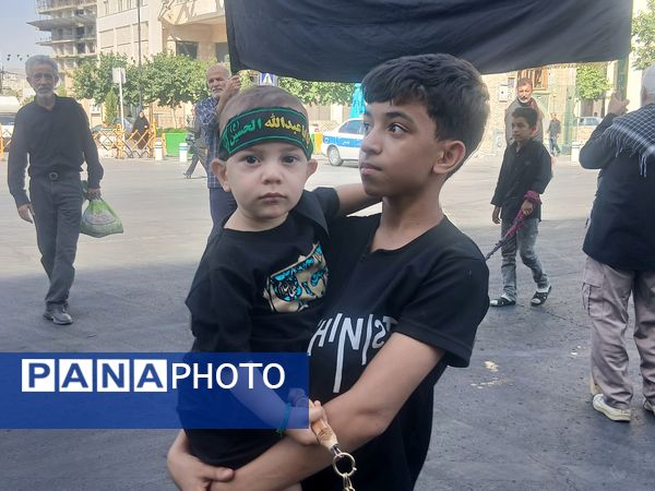 حال و هوای مشهدالرضا در روز عاشورای حسینی