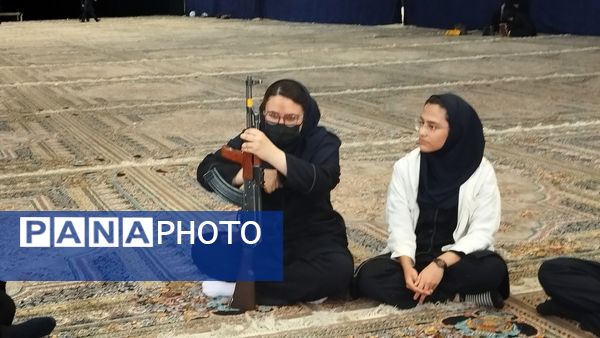 اردوی آمادگی دفاعی مدارس متوسطه دوم در کانون شهید سبحانی کرج 