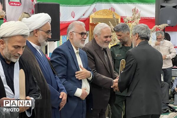 از تجلیل از ایثارگران تا پاسخگویی به مردم؛ برنامه‌های متنوع هفته دولت در فیروزکوه