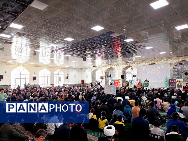 نماز عبادی سیاسی جمعه در شهرستان کاشمر 