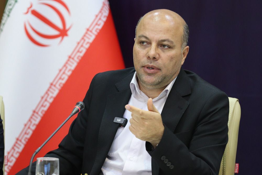 «میدان همدلی» برای جبران کمبود فضای ورزشی دانش‌آموزان به‌راه افتاد