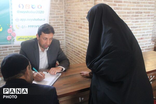 برپایی میز خدمت در هفته آخر اردیبهشت ماه 