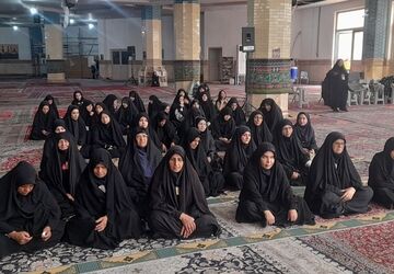 اهمیت برپایی نماز جمعه انگیزه حضور خادمین مصلی شهرستان قدس