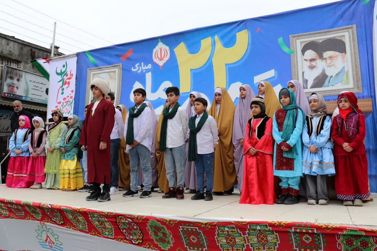 بندر ترکمن یکصدا با انقلاب؛ حماسه حضور در ۲۲ بهمن