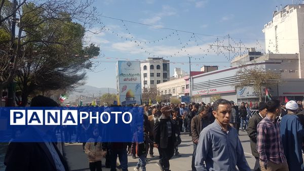حضور پرشور و کوبنده مردم مشهد در راهپیمایی روز قدس