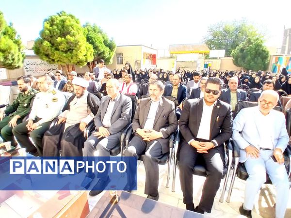 آیین بازگشایی مدارس و آغاز سال تحصیلی در هنرستان حضرت معصومه (س) شهر کلات