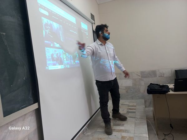 برگزاری اردوی آموزشی خبرنگار دانش‌آموزان منطقه افشار