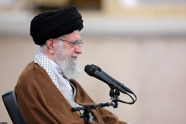 دیدار جمعی از معلمان و فرهنگیان با رهبر معظم انقلاب