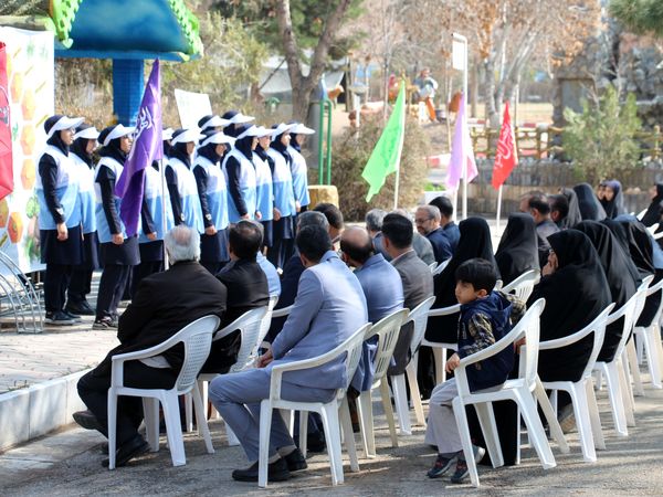 بوستان برنا در مشهد آغاز به کار کرد