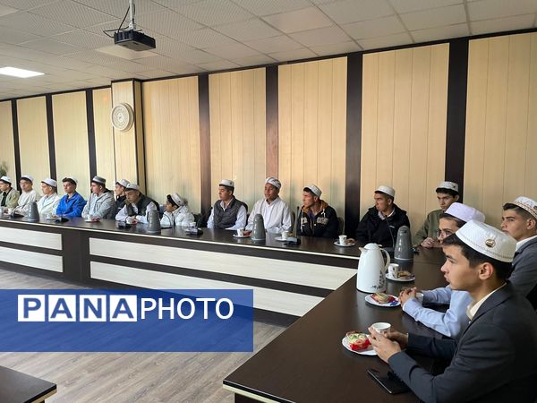 اعزام دانش‌آموزان منتخب استان گلستان به حج عمره