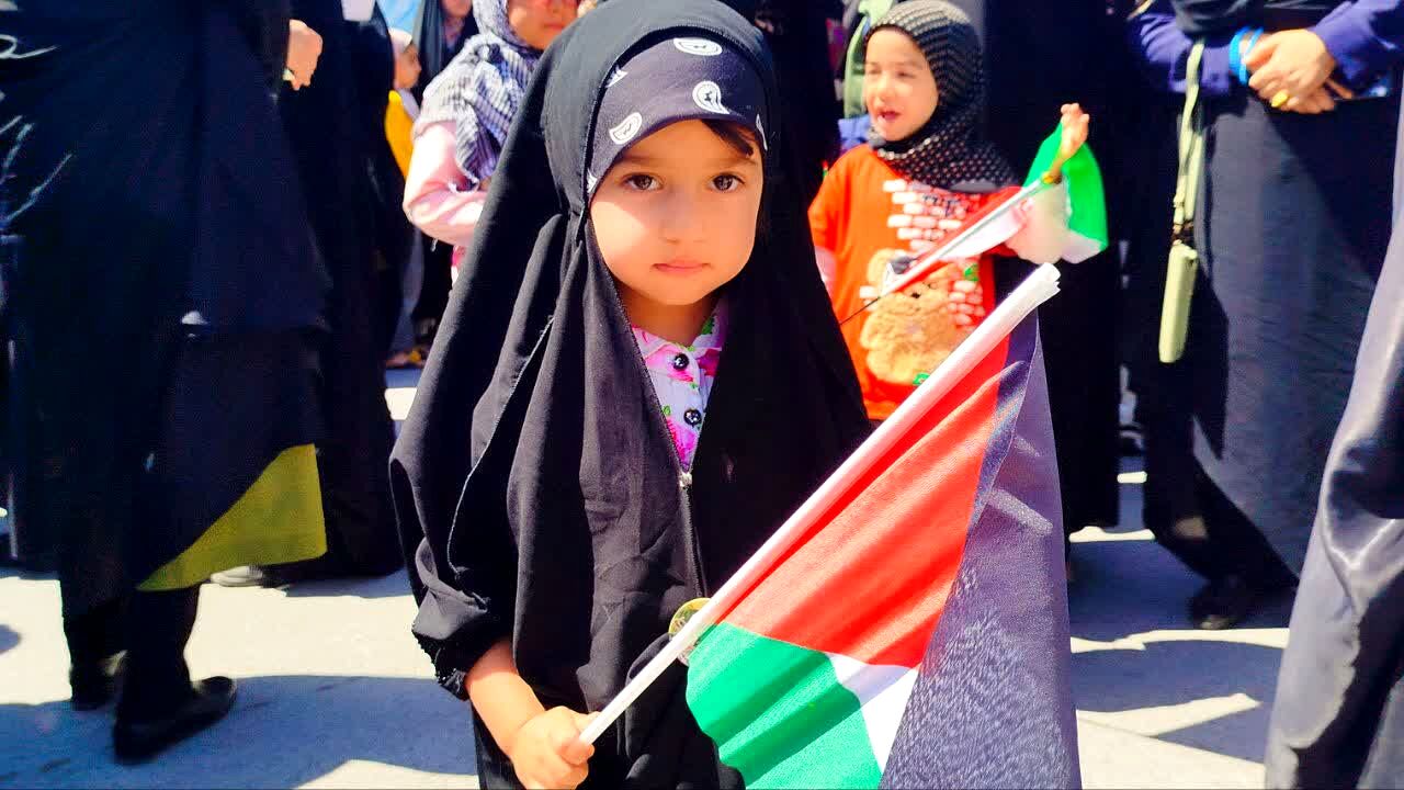 حضور پرشور کودکان و نوجوانان در راهپیمایی روز قدس لنده