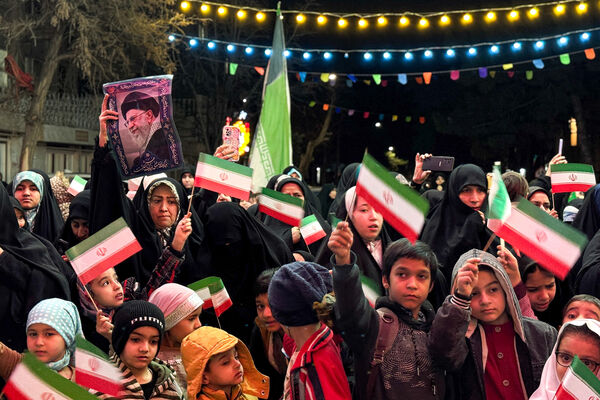 جشن پیروزی انقلاب در مشهد