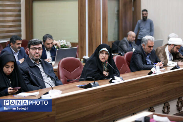جلسه ستاد مرکزی بزرگداشت انتفاضه و روز جهانی قدس