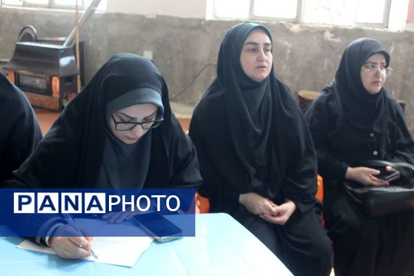 بزرگداشت مقام معلم در نماز جمعه گلوگاه 