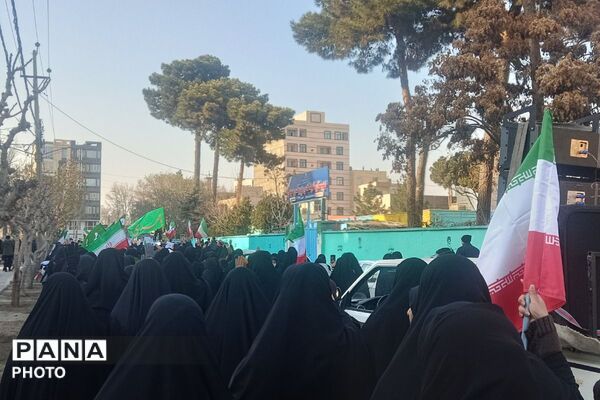 دست خدا بر سر ماست خامنه ای رهبر ماست 