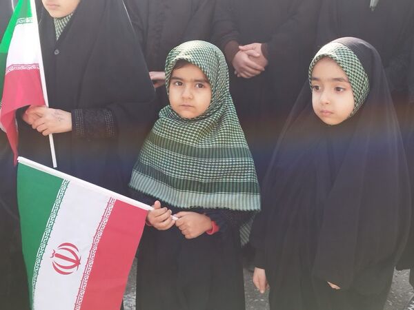 جشن تولد انقلاب اسلامی ایران در گلوگاه 
