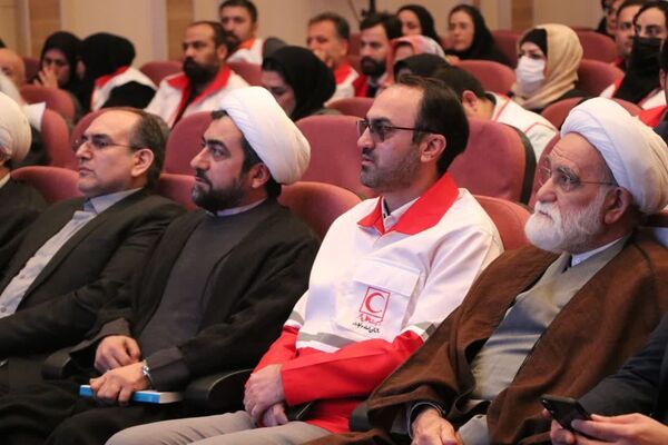 تجلیل از خیرین، پیشکسوتان و داوطلبان فعال جمعیت هلال احمر شهرستان جاجرم 