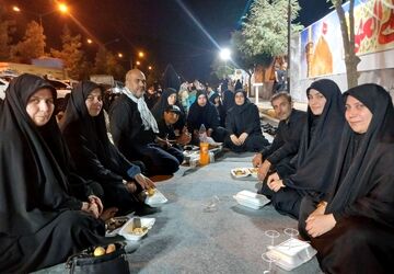 زوار امام حسین(ع) و حمایتِ‌شان از موشک‌های ایرانی در مسیر عشق و وفا