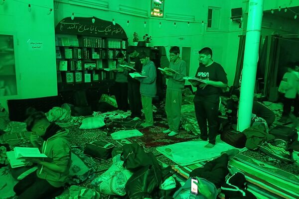 اولین روز حضور پسران ناحیه دو شهرری در مراسم معنوی اعتکاف 