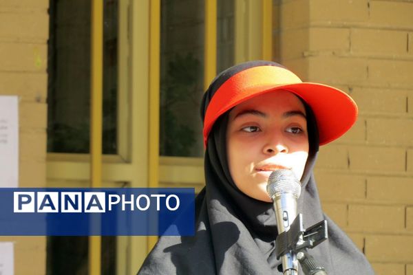 از میدانِ ورزش تا صندوقِ رای