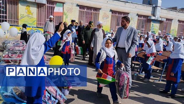 موج همدلی در مدارس گناباد